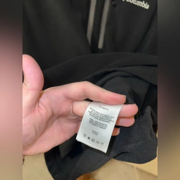 SOLD - Columbia Half-Zip Fleece Pullover - Picture 10 of 11